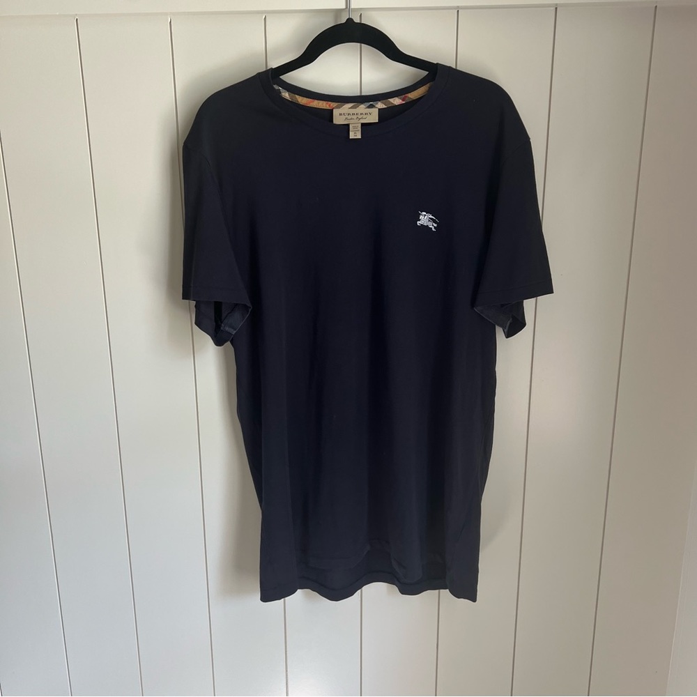 🔥HOST PICK🔥 Classic Burberry logo tee